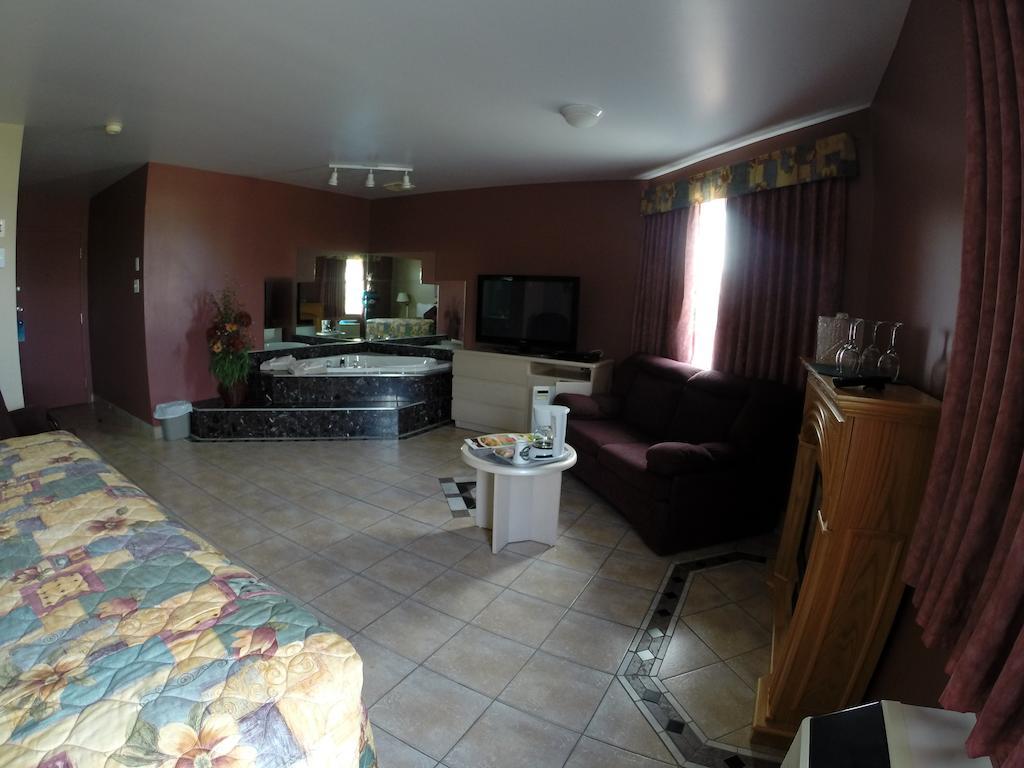 Motel Le Pocatois La Pocatiere Szoba fotó